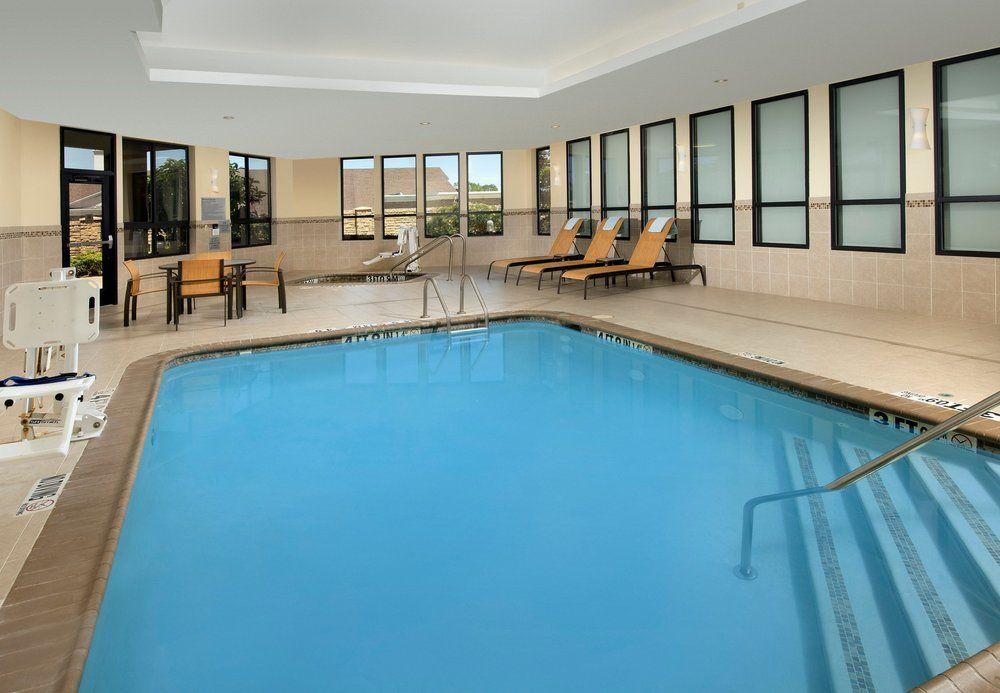 Courtyard By Marriott Tyler Hotel Exterior photo