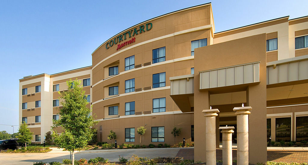 Courtyard By Marriott Tyler Hotel Exterior photo